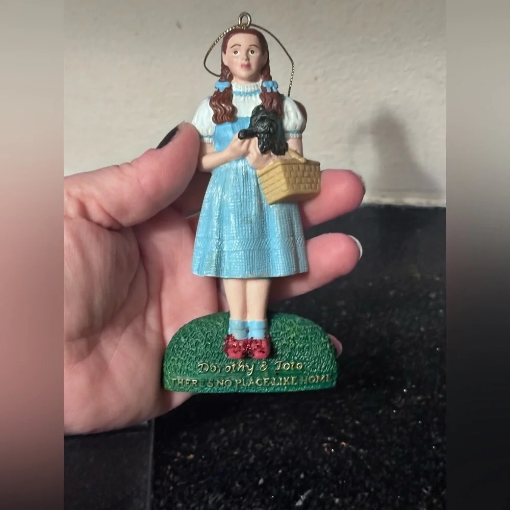 Dorothy from The Wizard of Oz Vtg Kurt Adler Ornament with Original Box - Picture 2 of 5